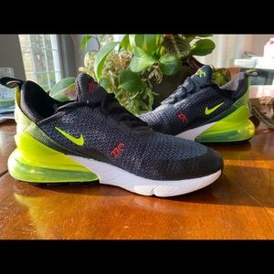 Nike Air kids shoes size 6